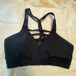 Victoria Sport sport bra size Small. No pads.